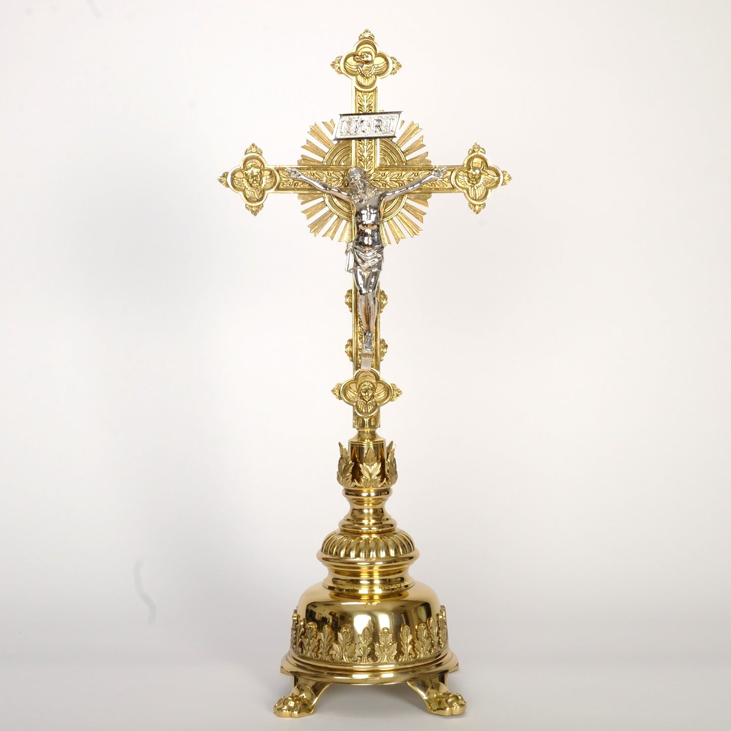 H-109B Altar Cross