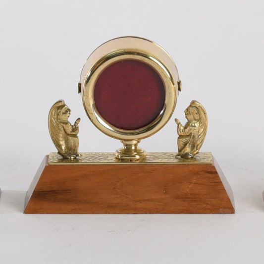 H367 Light Wood Reliquary